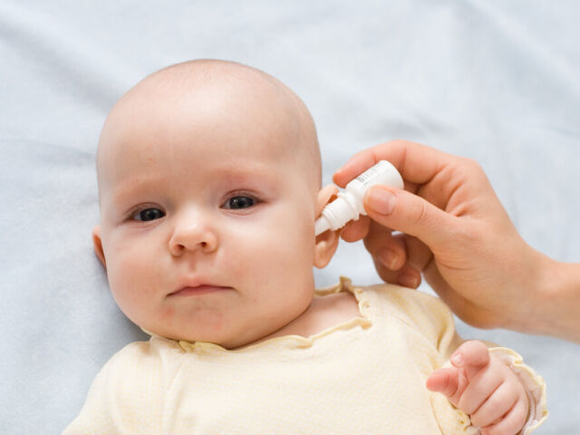 Jakie są objawy zapalenia ucha u dziecka?