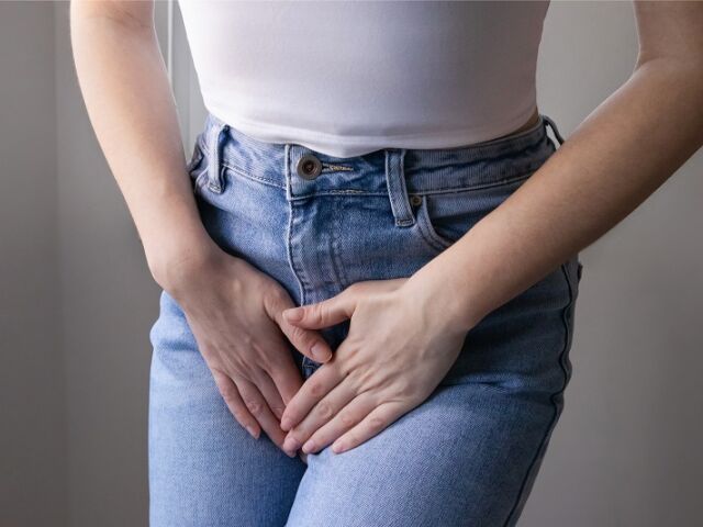 Dlaczego kobiety cierpią na suchość pochwy i jak temu zapobiec?